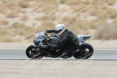 media/May-05-2025-Moto Forza (Mon) [[3c1838c5e5]]/2-B Group/Session 3 (Panning Test Turn 14 Inside)/